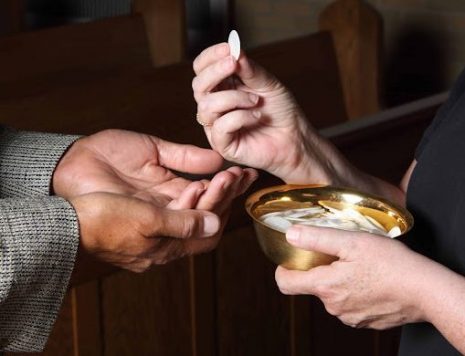 Ministro-straodinario-comunione1